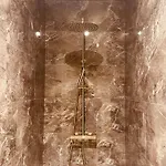 La Maison Du Rocher ベッド・アンド・ブレックファスト 3*