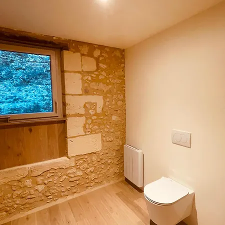 住宿加早餐酒店 La Maison Du Rocher