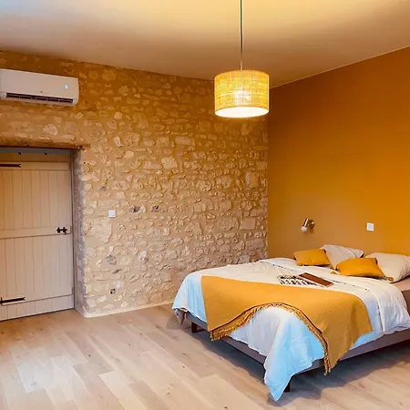 La Maison Du Rocher 3* Bayac