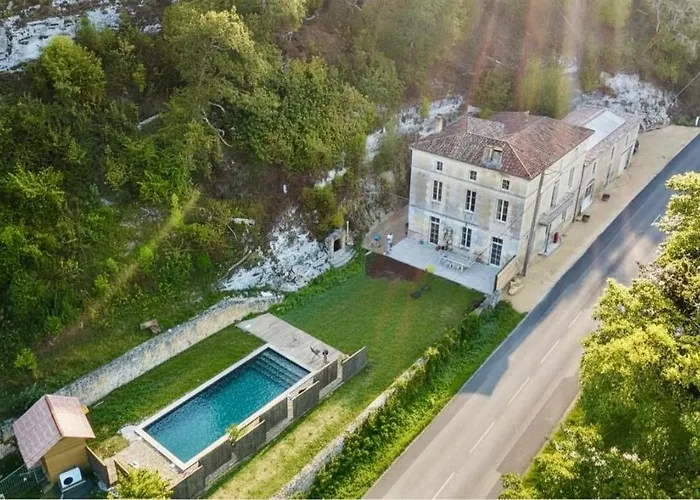 住宿加早餐酒店 La Maison Du Rocher 3*