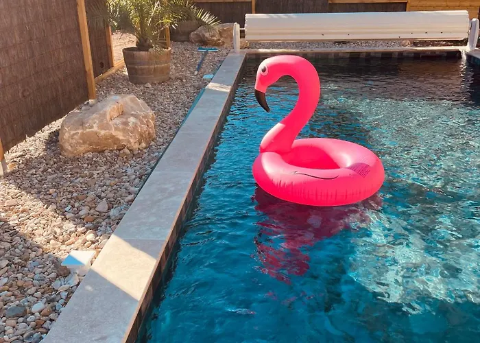 住宿加早餐酒店 La Maison Du Rocher Bayac